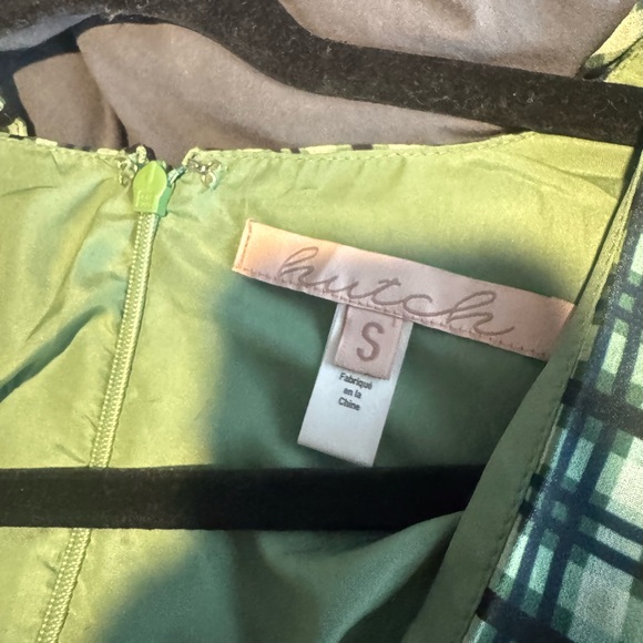 Hutch Green Checkered V-Neck Romper - Picture 3 of 3